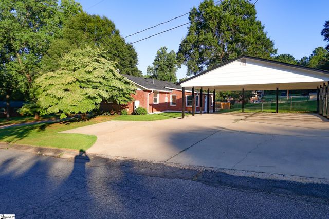 139 Ashmore Avenue, Gaffney, SC 29340