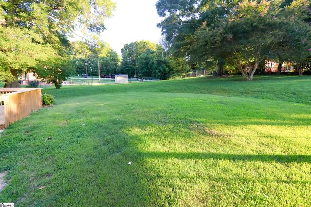 139 Ashmore Avenue, Gaffney, SC 29340