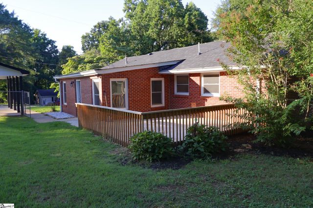 139 Ashmore Avenue, Gaffney, SC 29340