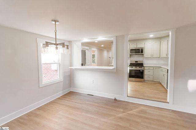 139 Ashmore Avenue, Gaffney, SC 29340