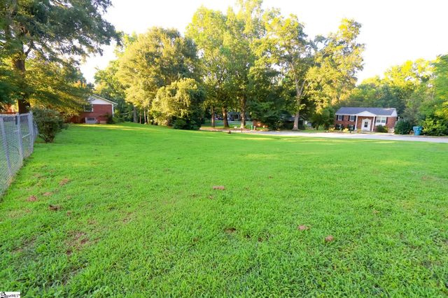 139 Ashmore Avenue, Gaffney, SC 29340