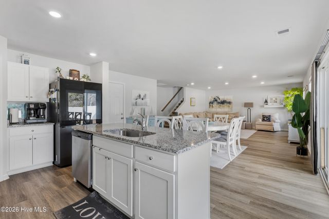 7051 Woodline Drive SW, Sunset Beach, NC 28468