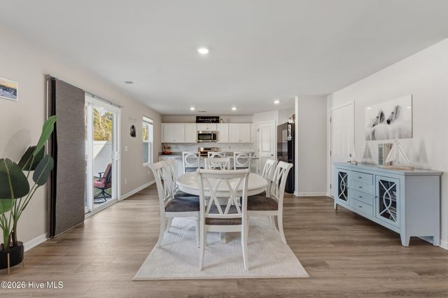 7051 Woodline Drive SW, Sunset Beach, NC 28468