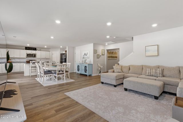 7051 Woodline Drive SW, Sunset Beach, NC 28468