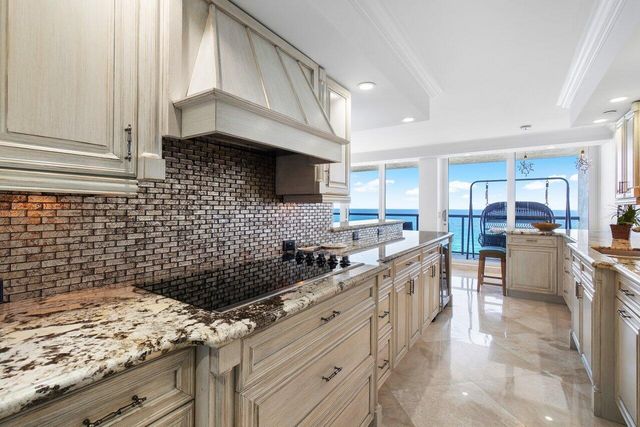 2727 S Ocean Boulevard 1405, Highland Beach, FL 33487