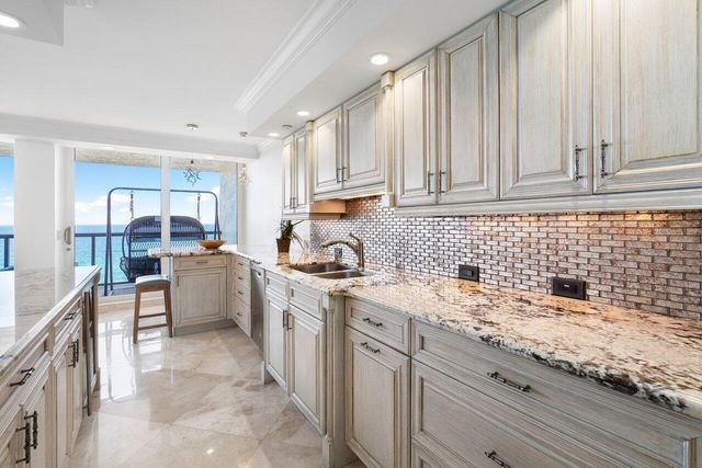 2727 S Ocean Boulevard 1405, Highland Beach, FL 33487