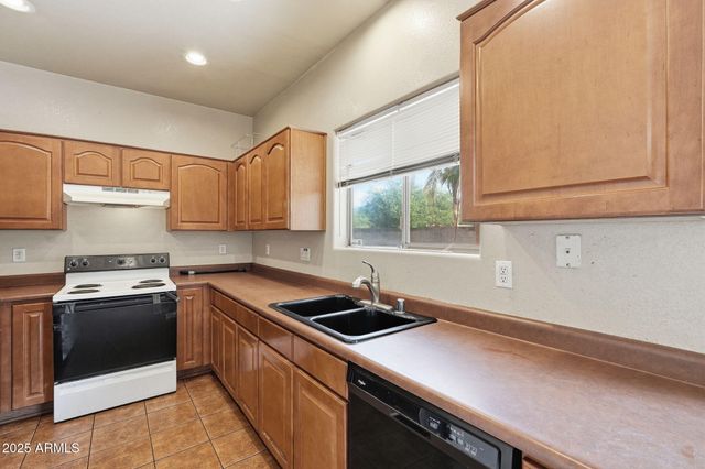 8007 S 5TH Lane, Phoenix, AZ 85041