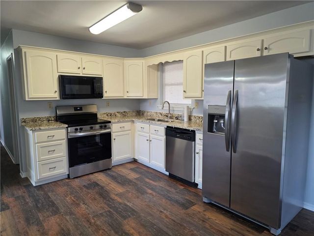 5490 Helen Drive, Theodore, AL 36582