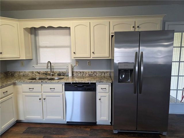 5490 Helen Drive, Theodore, AL 36582