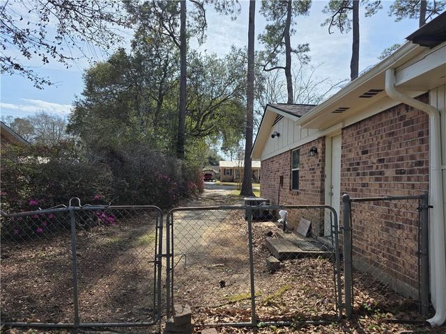 5490 Helen Drive, Theodore, AL 36582