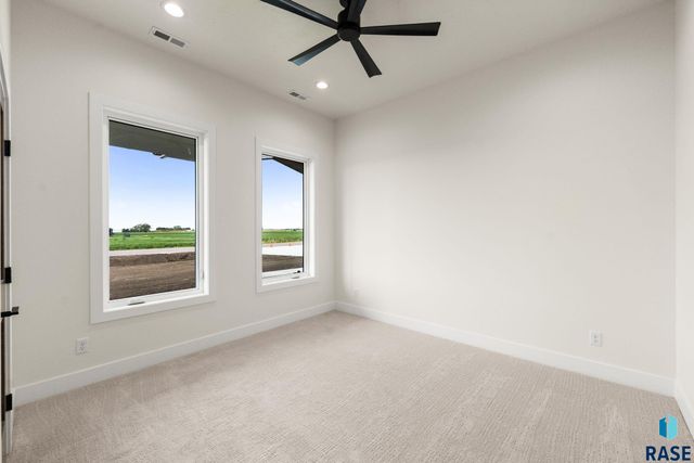 46624 Prairie Dr Drive, Tea, SD 57064