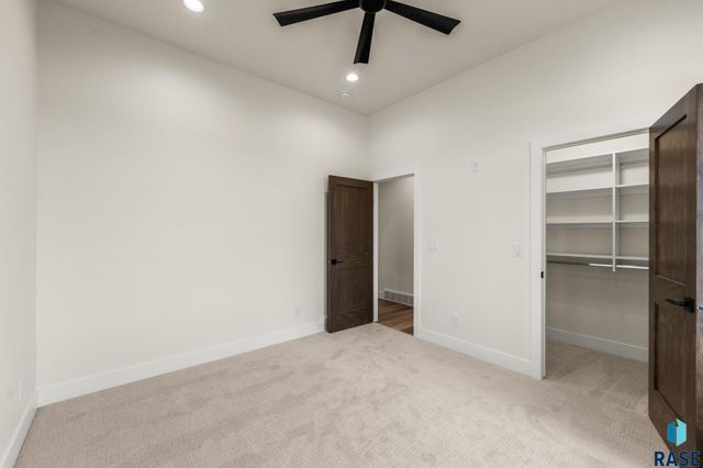 46624 Prairie Dr Drive, Tea, SD 57064