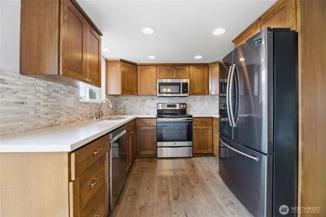 5715 N 46th, Tacoma, WA 98407
