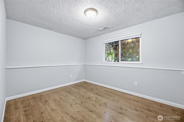 5715 N 46th, Tacoma, WA 98407