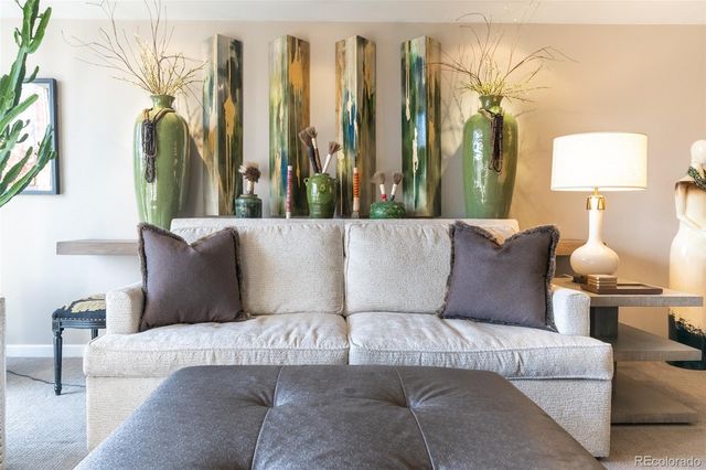 1900 E Girard Place 406, Englewood, CO 80113