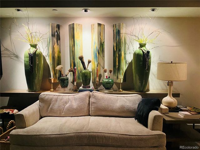 1900 E Girard Place 406, Englewood, CO 80113