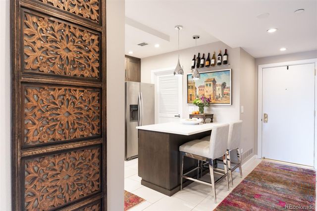 1900 E Girard Place 406, Englewood, CO 80113