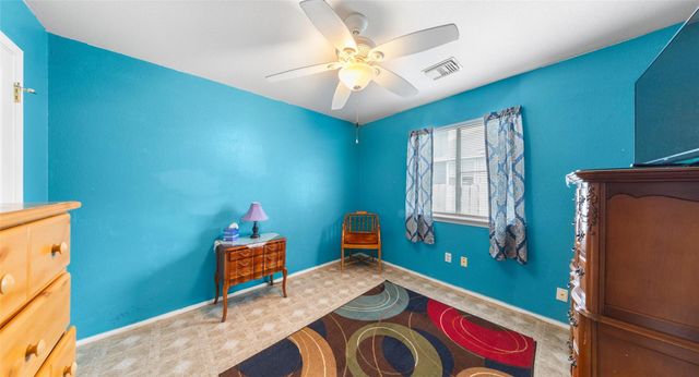 5403 LARK CREEK DR, Austin, TX 78744