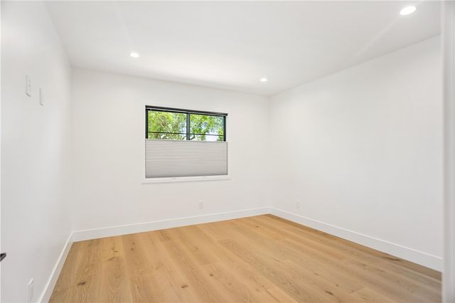 5743 Natick Ave, Sherman Oaks, CA 91411