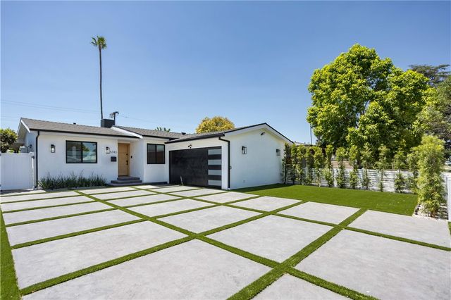 5743 Natick Ave, Sherman Oaks, CA 91411