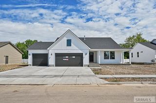 460 Willow Bend Avenue, Rigby, ID 83442