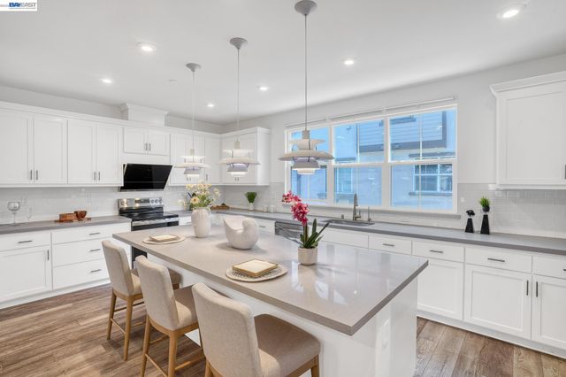 1758 Pedrozzi Cmn, Livermore, CA 94551