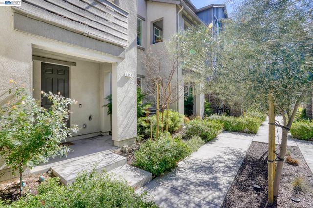 1758 Pedrozzi Cmn, Livermore, CA 94551