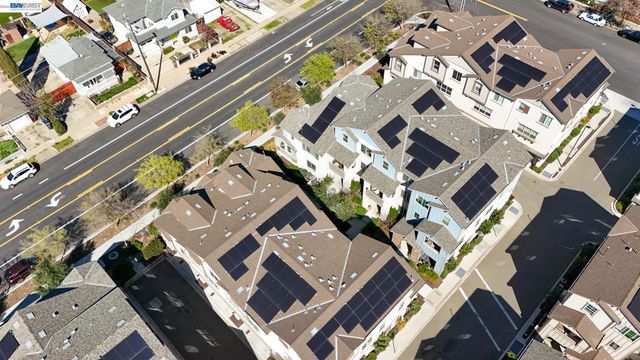 1758 Pedrozzi Cmn, Livermore, CA 94551