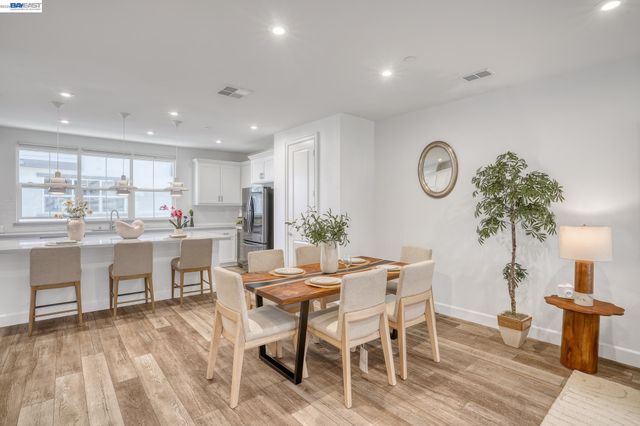 1758 Pedrozzi Cmn, Livermore, CA 94551