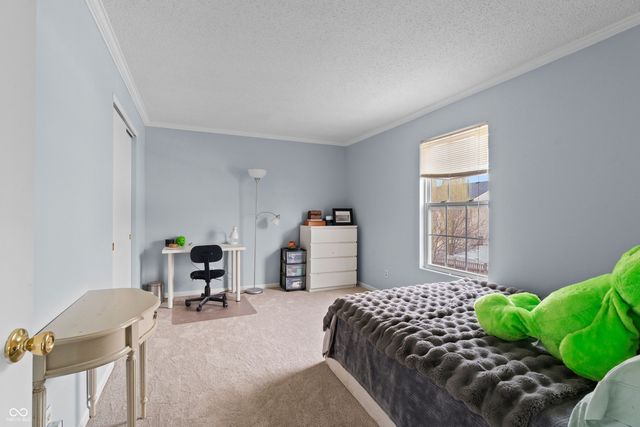 9478 W Lantern Lane, Pendleton, IN 46064