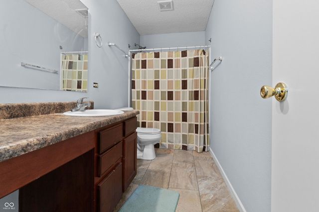 9478 W Lantern Lane, Pendleton, IN 46064