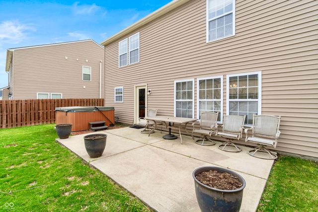 9478 W Lantern Lane, Pendleton, IN 46064