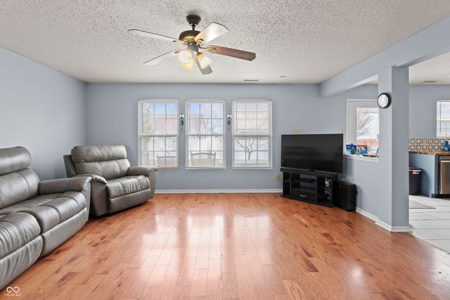 9478 W Lantern Lane, Pendleton, IN 46064