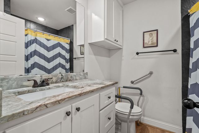 120 Grey Hound Lane, Poolville, TX 76487