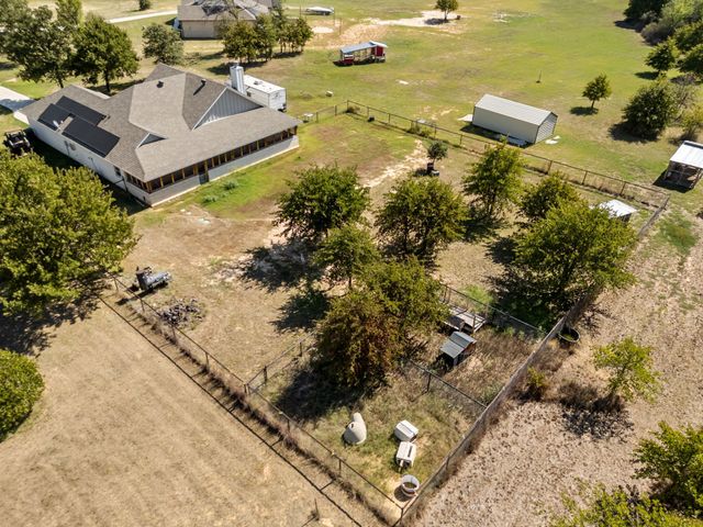120 Grey Hound Lane, Poolville, TX 76487