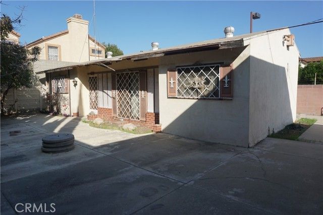 8121 Rosecrans, Paramount, CA 90723
