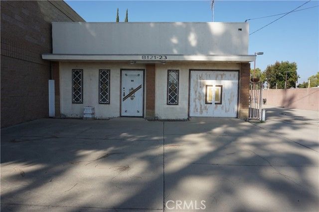8121 Rosecrans, Paramount, CA 90723