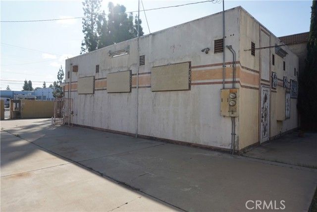 8121 Rosecrans, Paramount, CA 90723