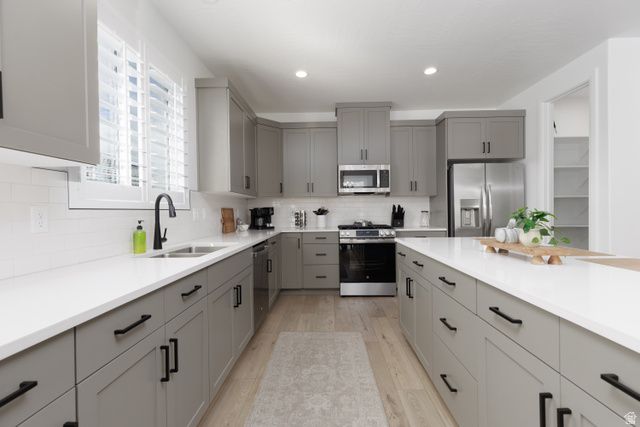 1418 N RUSTICO DR, Washington, UT 84780