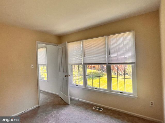 13 BENJAMIN RUSH LN, Princeton, NJ 08540