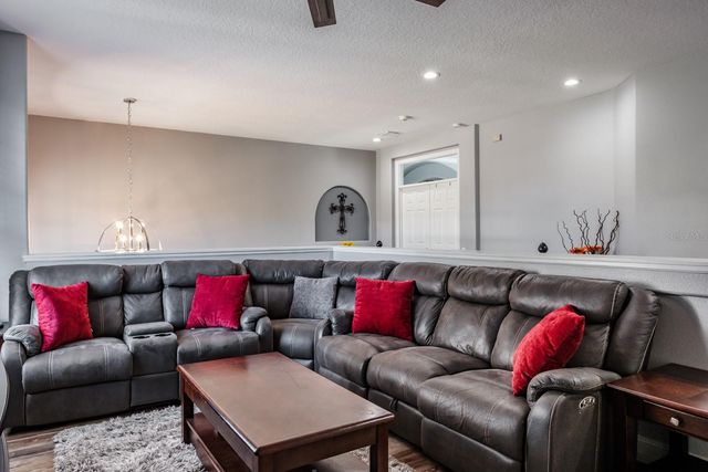 4037 AUSTON WAY, Palm Harbor, FL 34685
