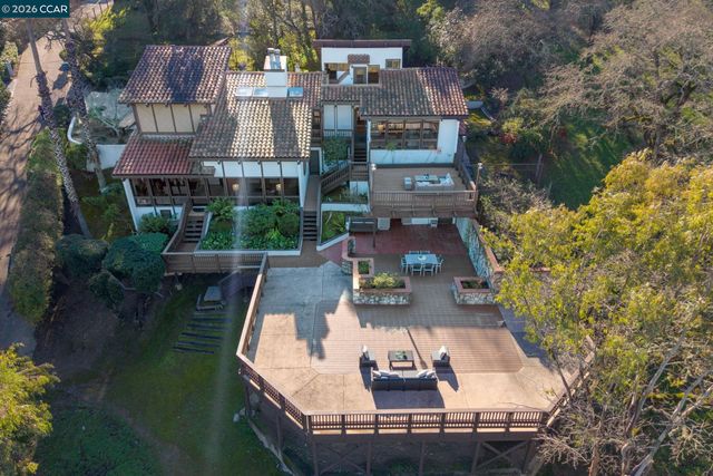 3912 Quail Ridge Rd, Lafayette, CA 94549