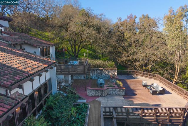 3912 Quail Ridge Rd, Lafayette, CA 94549