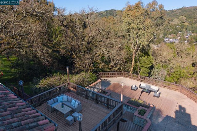 3912 Quail Ridge Rd, Lafayette, CA 94549