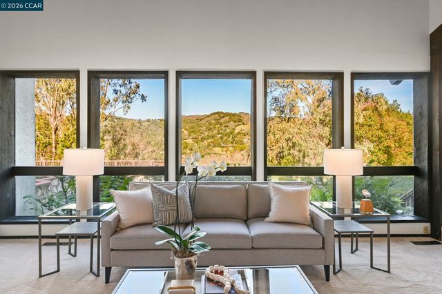 3912 Quail Ridge Rd, Lafayette, CA 94549