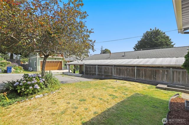 1308 16th Street, Anacortes, WA 98221