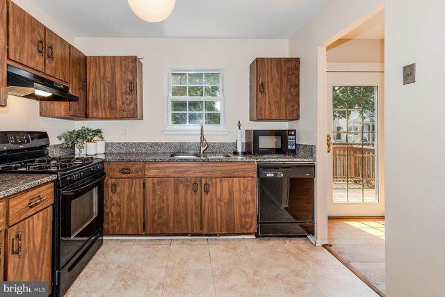216 REBECCA ANN CT, Millersville, MD 21108