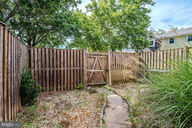 216 REBECCA ANN CT, Millersville, MD 21108