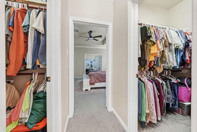 402 Prattwood Court, League City, TX 77573