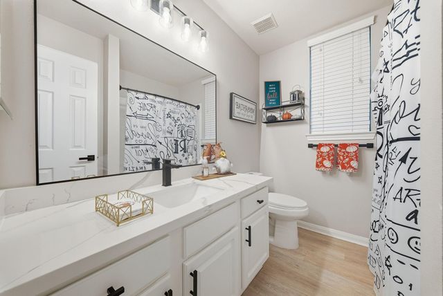 402 Prattwood Court, League City, TX 77573